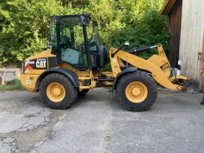 1 CATAPILLAR wiellader 908H – kavel bij Zoll-Auktion, Beilngries