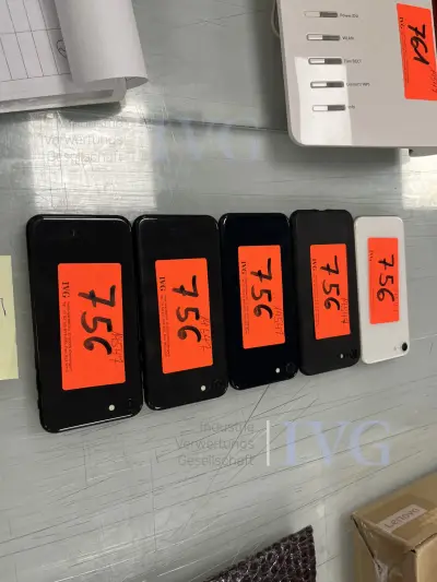 Smartphones APPLE iPhone SE – kavel bij IVG, Emsdetten