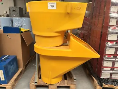 Lot Stortkokers & Trechters – kavel bij Hammertime