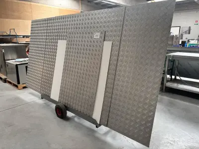 Lot Traanplaten Incl Kar – kavel bij Hammertime