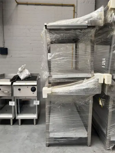 2x Rvs Uitvoertafel Ingang Rechts – kavel bij Hammertime