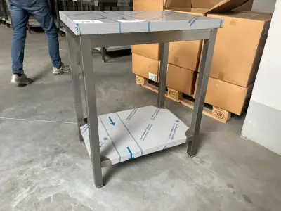 Rvs Werktafel – kavel bij Hammertime