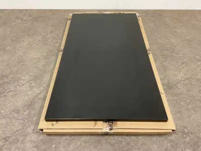 Detremmerie inlegtablet voor open frame 759x409cm mat zwart – kavel bij XL Auctions