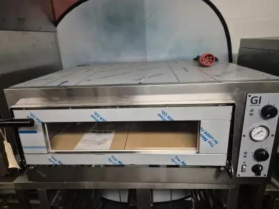 Nieuwe pizzaoven 70x70cm op 380v – kavel bij Veilingwinnaar