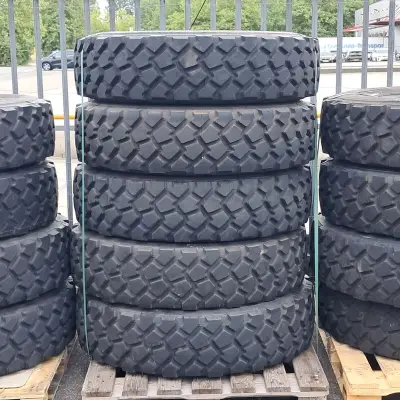 5x Vrachtwagenband, Michelin, XZL – kavel bij Domeinen Roerende Zaken, Groningen