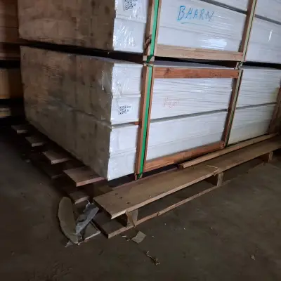 Ca. 28x Hardhouten deurkozijn gegrond – kavel bij Onlineveilingmeester, Ravenstein