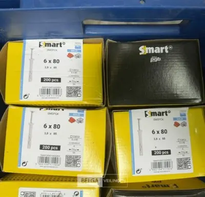 4x Dozen met kleilbouten 6x80 – kavel bij Belga Veilingen, Peer