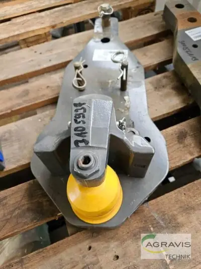 Valtra ZUGKUGELKUPPLUNG K 80 – kavel bij AB Auction, Fehrbellin