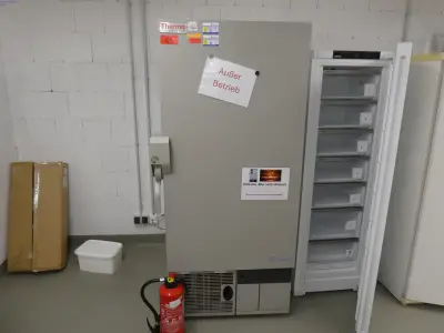 80°C laboratory freezer Thermo Scientific Revco Value Series – kavel bij NetBid, Mainz