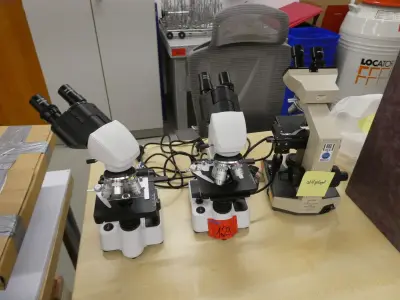 2 Transmission microscopes Bresser Researcher Bino – kavel bij NetBid, Mainz