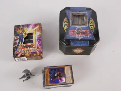Yu-Gi-Oh! kaarten + beeldje – kavel bij De Kringwinkel, Heverlee