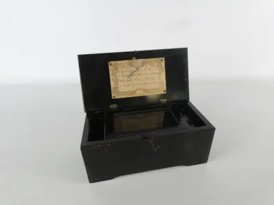 Vintage cilinder-muziekdoos ca. 1880-1890, 4 melodieën – kavel bij De Kringwinkel, Heverlee