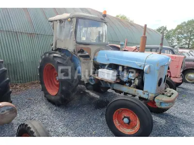 Ford Super Major Tractor – kavel bij Auctelia, Fauvillers