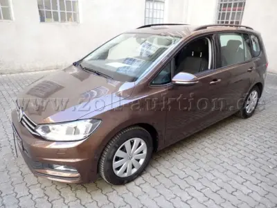1 VW Touran 1.6 TDI Comfortline - BD16-5960 Hagelschaden – kavel bij Zoll-Auktion, München