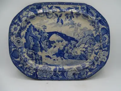 Oud blauw-wit serveerschaal met landschap – kavel bij De Kringwinkel, Oostende