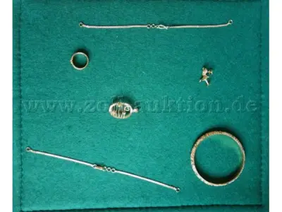 1 Konvolut u.a. aus Ohr- und Armschmuck, Anhänger, Ring 916/- GG / 22 Karat – kavel bij Zoll-Auktion, Hannover