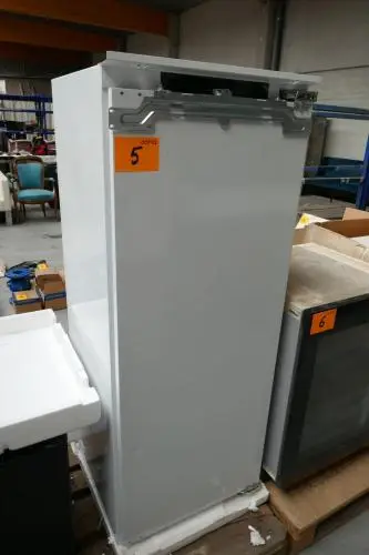 Inbouwkoelkast witte kleur SMEG – kavel bij Openbare Verkopen, Ooigem