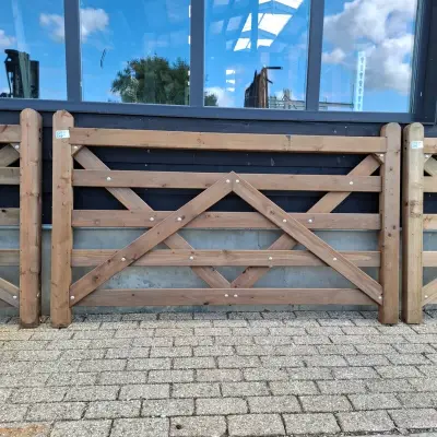 Enkele poort – kavel bij Onlineveilingmeester, Schaijk