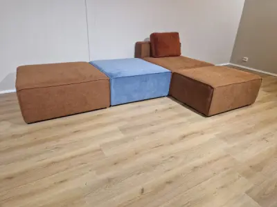 Studio Mik - Loki - Elementen bank - Nieuw - Bruin - Blauw – kavel bij XL Auctions