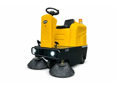 RTE zelfrijdende veegmachine SW80 – kavel bij XL Auctions