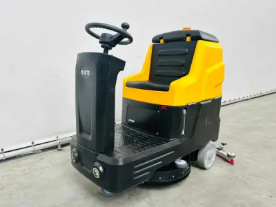 RTE schrobzuigmachine zelfrijdend ROFS-70 – kavel bij XL Auctions