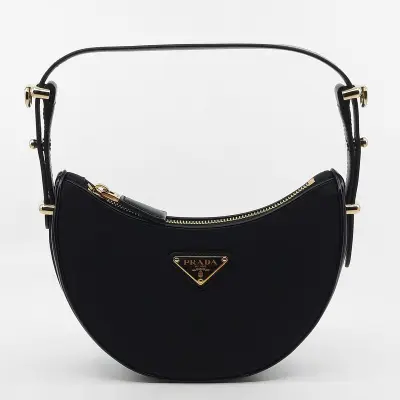 Handtas, Prada – kavel bij Domeinen Roerende Zaken, Groningen