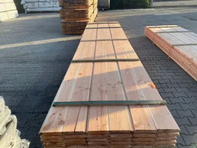 Ca. 120x Douglas Wisselsponning/Halfhoutsrabat, 18x190mm, lengte 500cm – kavel bij Onlineveilingmeester
