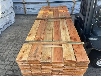 Ca. 84x Douglas Zweeds Rabat, 26x190mm, lengte 300cm – kavel bij Onlineveilingmeester