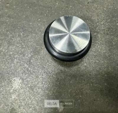 1 Doos Inox deurstoppen LECLOT – kavel bij Belga Veilingen, Peer