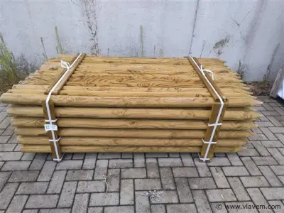 pallet rondhout rond 8 cm 200 cm lang 78 stuks – kavel bij Vlavem