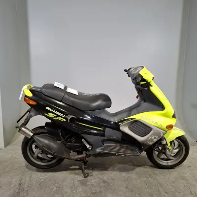 Bromscooter, Gilera, Runner, 1997 – kavel bij Domeinen Roerende Zaken, Groningen