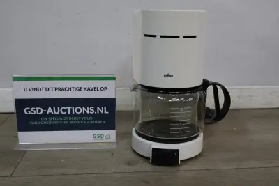 Braun koffiezetapparaat wit met glazen kan – kavel bij GSD Auctions, Zoeterwoude
