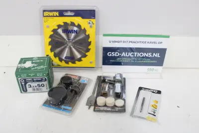Irwin zaagblad, schroeven en boorset – kavel bij GSD Auctions, Zoeterwoude