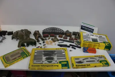 Minitrix modelspoor set met toebehoren – kavel bij GSD Auctions, Zoeterwoude