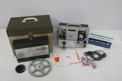 Eumig Mark M Super 8 filmprojector met accessoires – kavel bij GSD Auctions, Zoeterwoude
