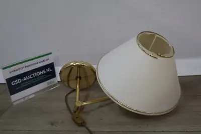 Messing wandlamp met stoffen kap' – kavel bij GSD Auctions, Zoeterwoude