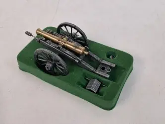 Miniatuur schaalmodel van 1857 Napoleon 12-ponder veldkanon – kavel bij De Kringwinkel, Waardamme