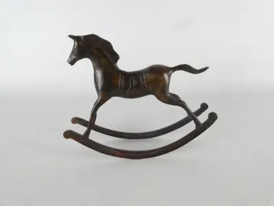 Messing Schommelpaard – kavel bij De Kringwinkel, Heverlee