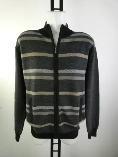 DAMART Gebreid vest met rits voor heren - Maat M – kavel bij De Kringwinkel, Heverlee
