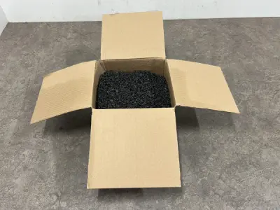 Doos spaanplaatschroeven zwart ø3,5x16mm PZ2 – kavel bij XL Auctions