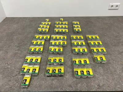 Stanley popnagels- en sluitringen set 89-delig – kavel bij XL Auctions