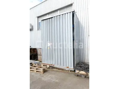 Olie- en productopslagcontainer – kavel bij Auctelia, Antwerpen