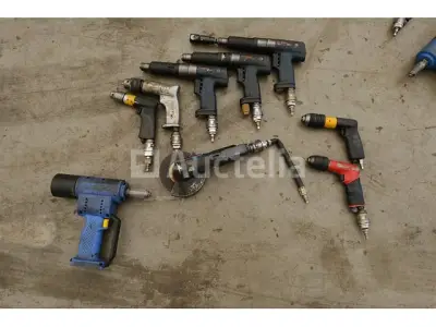 9 Pneumatisch Handgereedschap – kavel bij Auctelia, Mechelen
