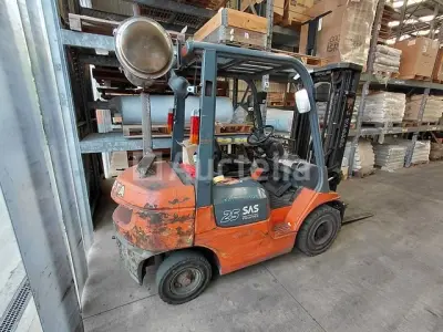 Toyota Vorkheftruck 02-7FDF25 – kavel bij Auctelia, Antwerpen