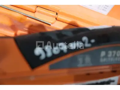 REF: 9807002-25 - Spit P370 Spitfire kruitspijkermachine – kavel bij Auctelia, Chaudfontaine