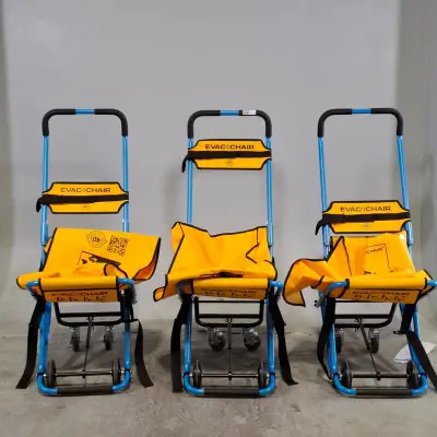 3x Evacuatiestoel, Evac+Chair – kavel bij Domeinen Roerende Zaken, Groningen