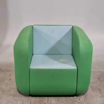 Fauteuil, Artifort – kavel bij Domeinen Roerende Zaken, Groningen