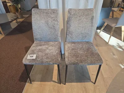 (2x) Connubia Atlas stoelen met Grege-stof – kavel bij Auctim, Gembloux