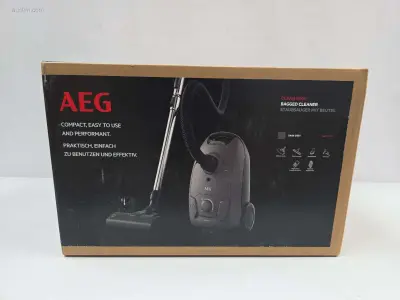 Stofzuiger met zak AEG Clean 5000 – kavel bij Auctim, Aartselaar