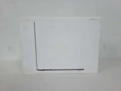 Laptop Apple MacBook Air A3114 – kavel bij Auctim, Aartselaar
